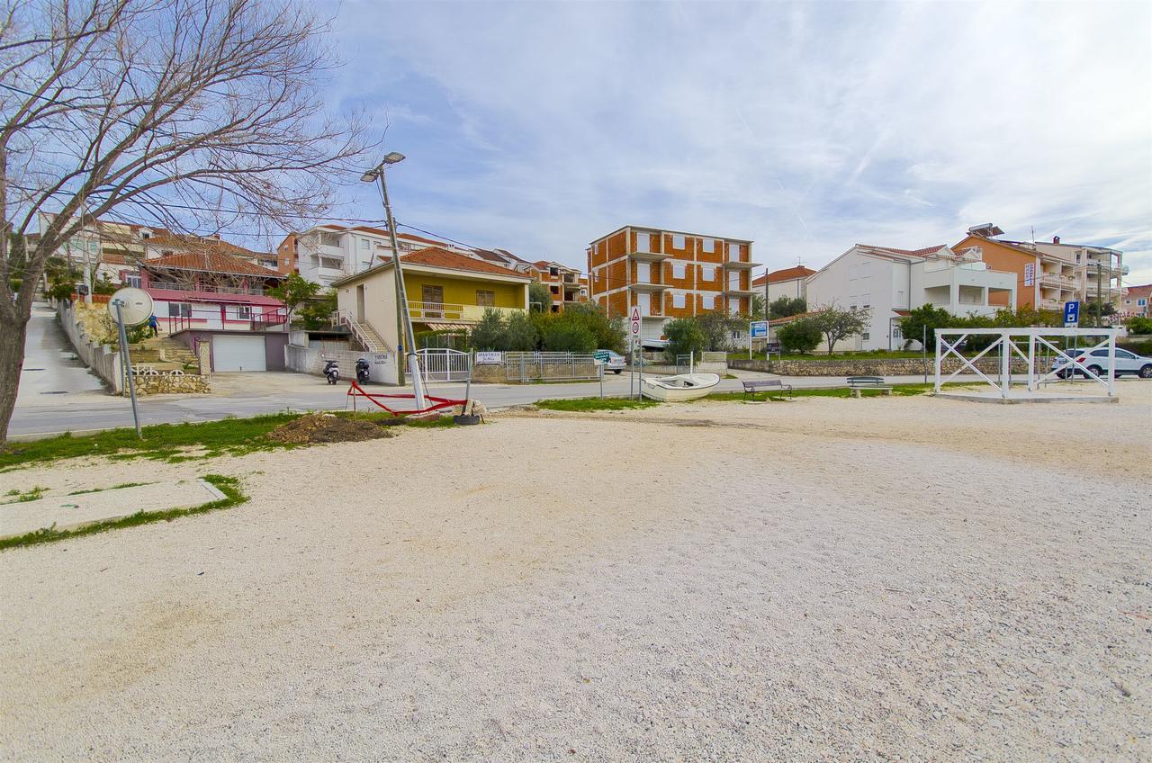 Apartments Karlo Trogir Exteriör bild