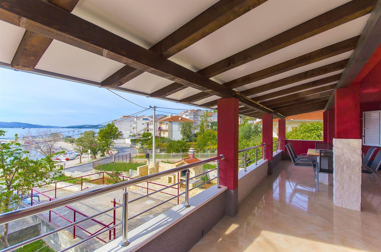 Apartments Karlo Trogir Exteriör bild
